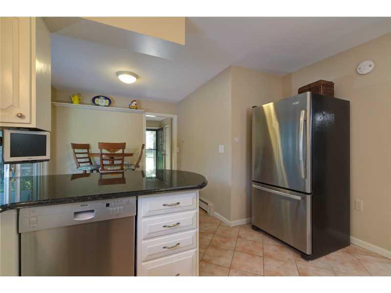 17 Manning Avenue Lewiston, ME 04240 - Photo 27 of 35 Kitchen.