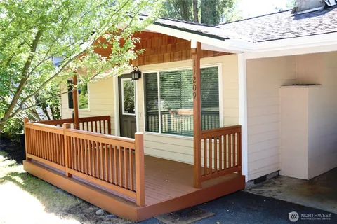 $992,000 | 11209 Northeast 112th Street, Kirkland, WA 98033