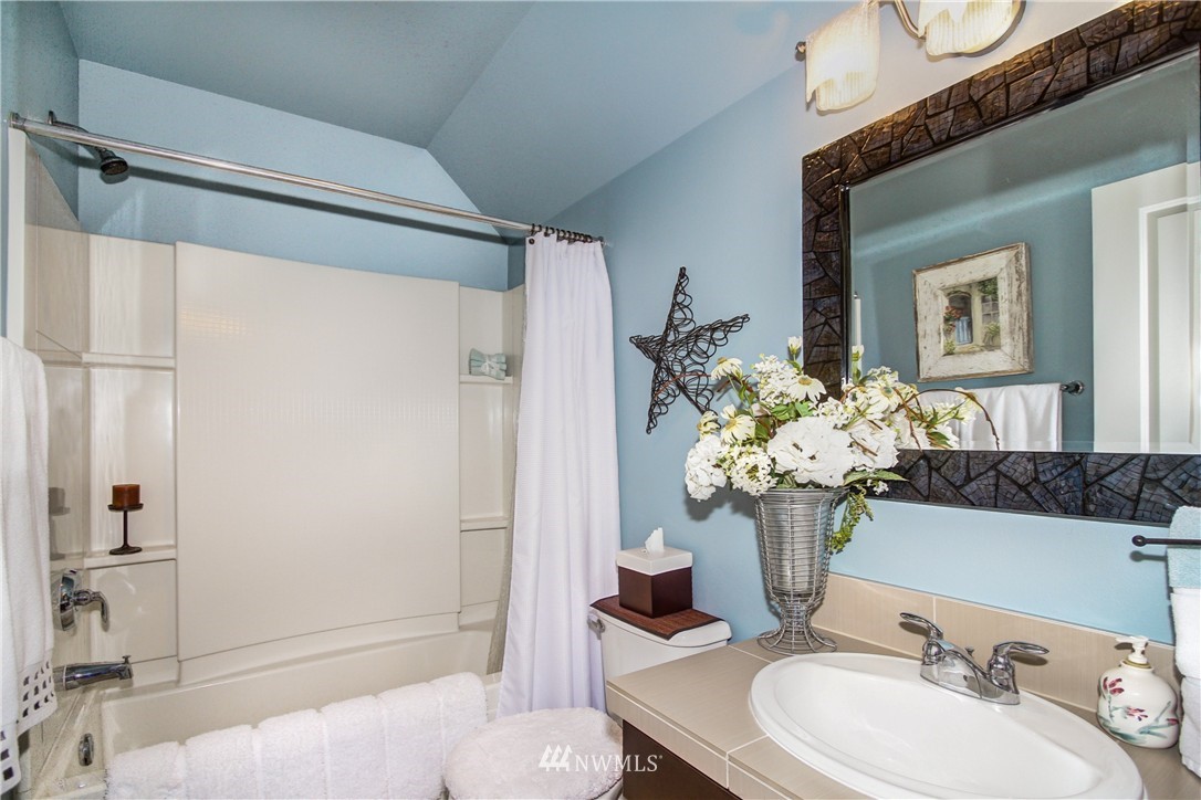 3719 219th Street Southeast Bothell, WA 98021 - Photo 13 of 16