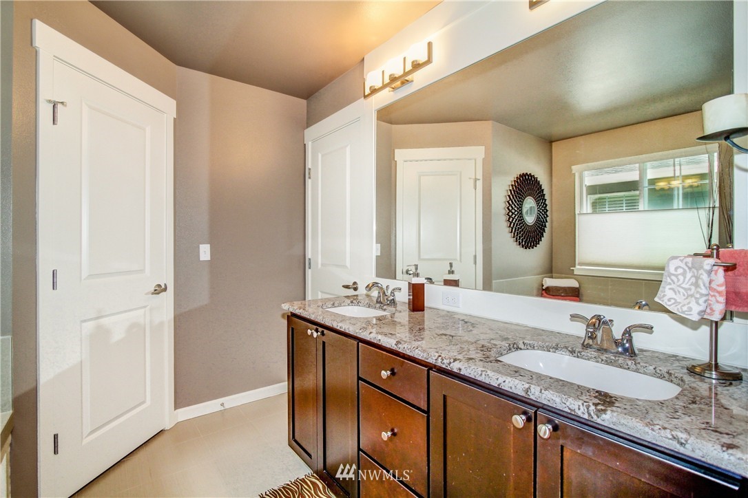 3719 219th Street Southeast Bothell, WA 98021 - Photo 10 of 16
