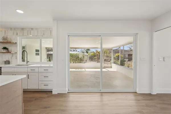 $520,000 | 6735 Keystone Drive, Sarasota, FL 34231