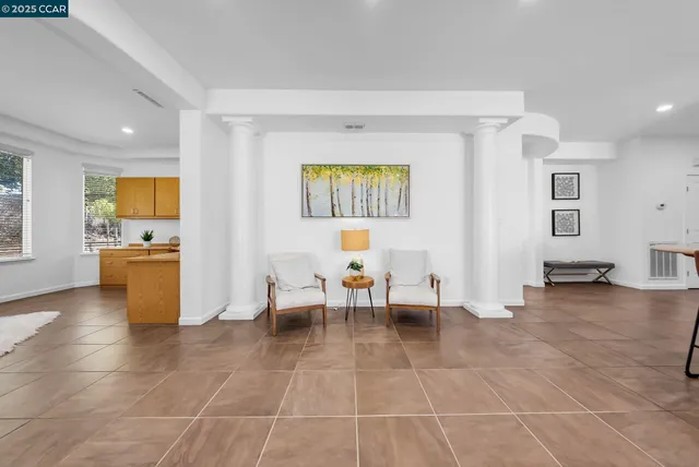 $450,000 | 900 Brookside Lane, Rio Vista, CA 94571