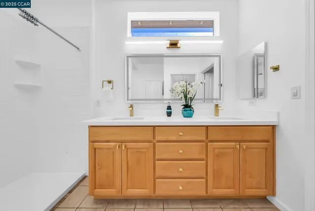 $450,000 | 900 Brookside Lane, Rio Vista, CA 94571