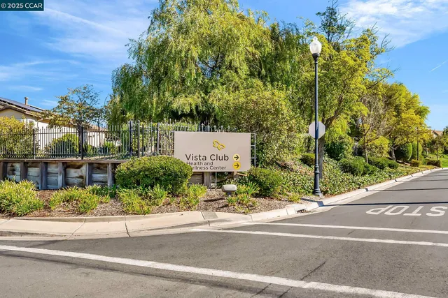 $450,000 | 900 Brookside Lane, Rio Vista, CA 94571