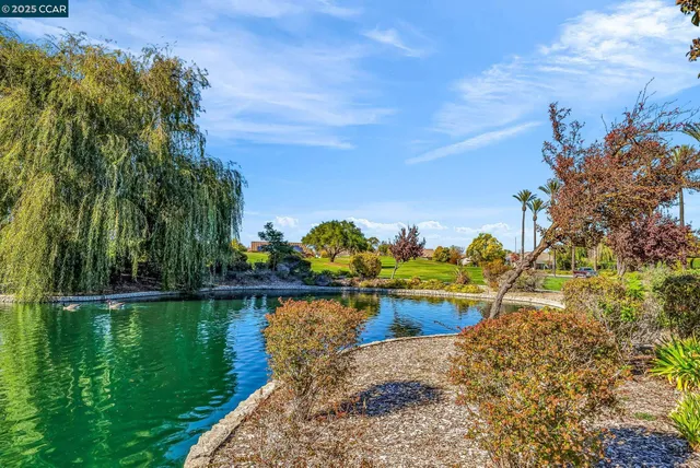 $450,000 | 900 Brookside Lane, Rio Vista, CA 94571