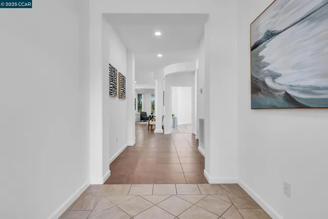 $450,000 | 900 Brookside Lane, Rio Vista, CA 94571