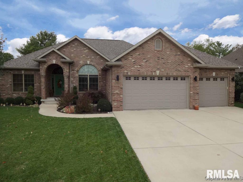 1817 Interlacken Road Springfield, IL 62704 - Photo 1 of 34