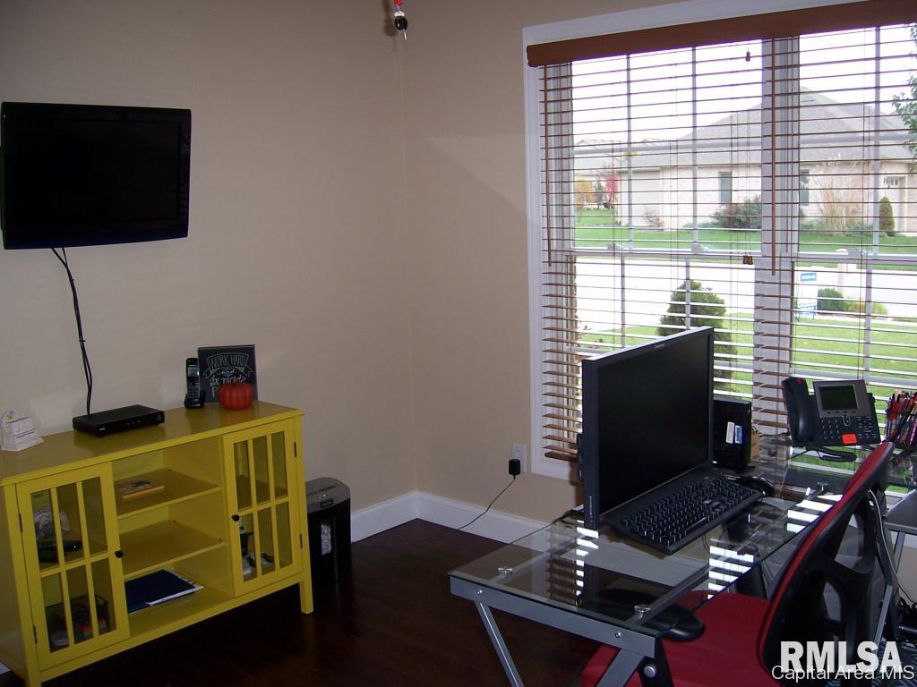 1817 Interlacken Road Springfield, IL 62704 - Photo 19 of 34