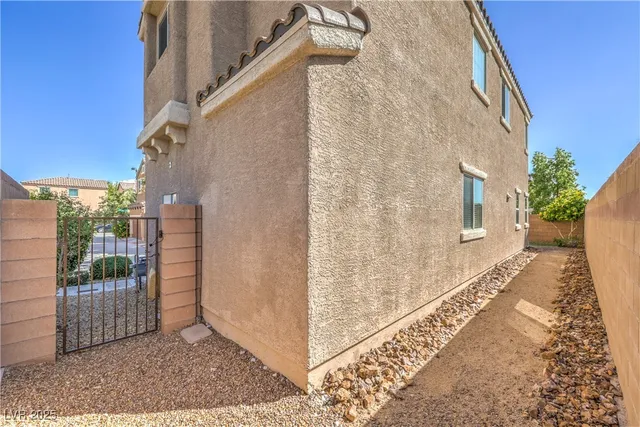 $429,321 | 7600 Baluster Court, Las Vegas, NV 89149