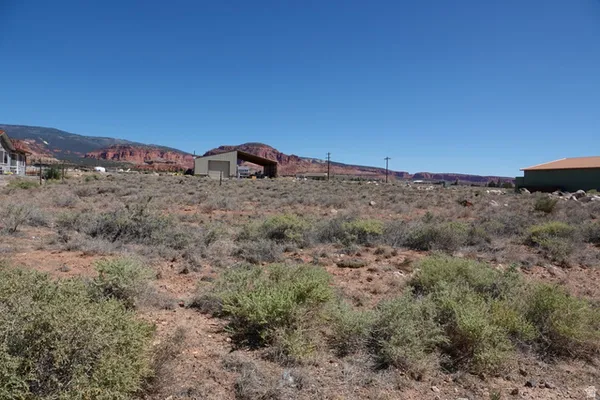 $145,000 | 400 West Main Street, Torrey, UT 84775