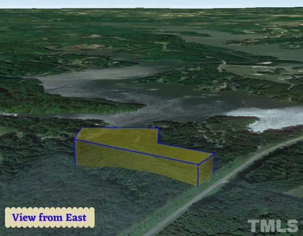 a view of a park with an outdoor space