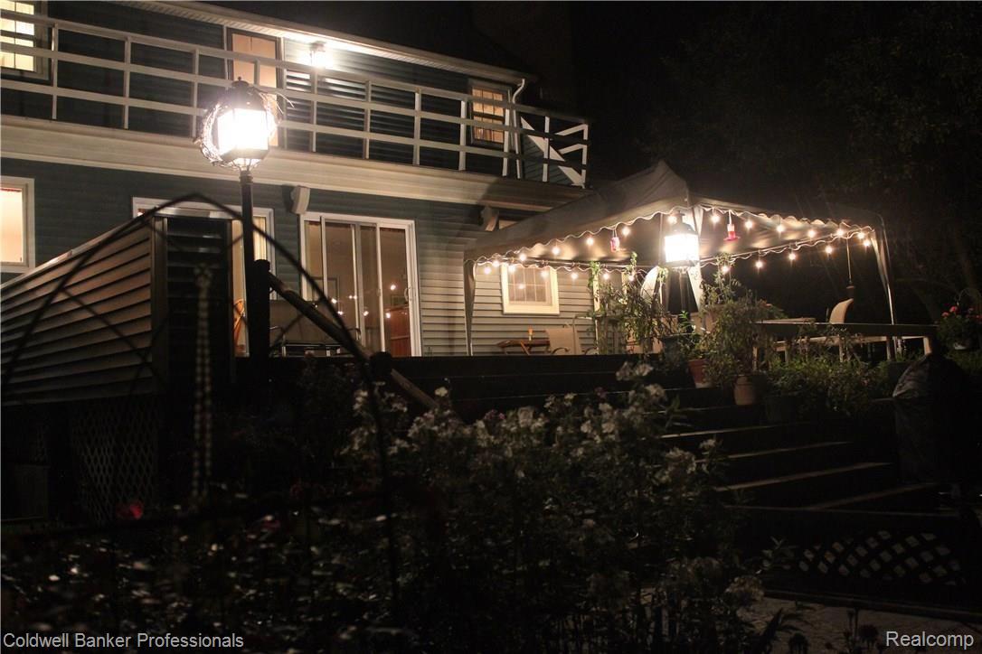 8870 Perry Lake Road Clarkston, MI 48348 - Photo 35 of 44 Night view
