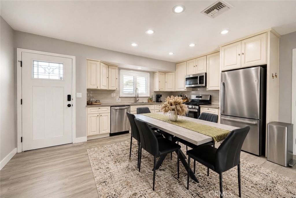 11307 Jane Way Stanton, CA 90680 - Photo 12 of 50