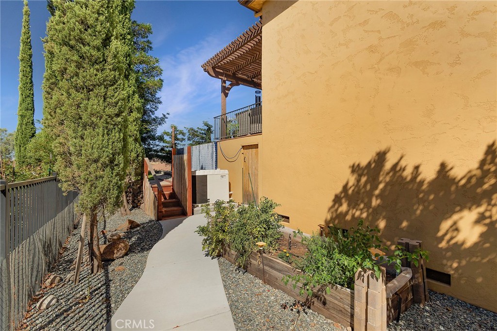 3294 Summit Ridge Terrace Chico, CA 95928 - Photo 54 of 68