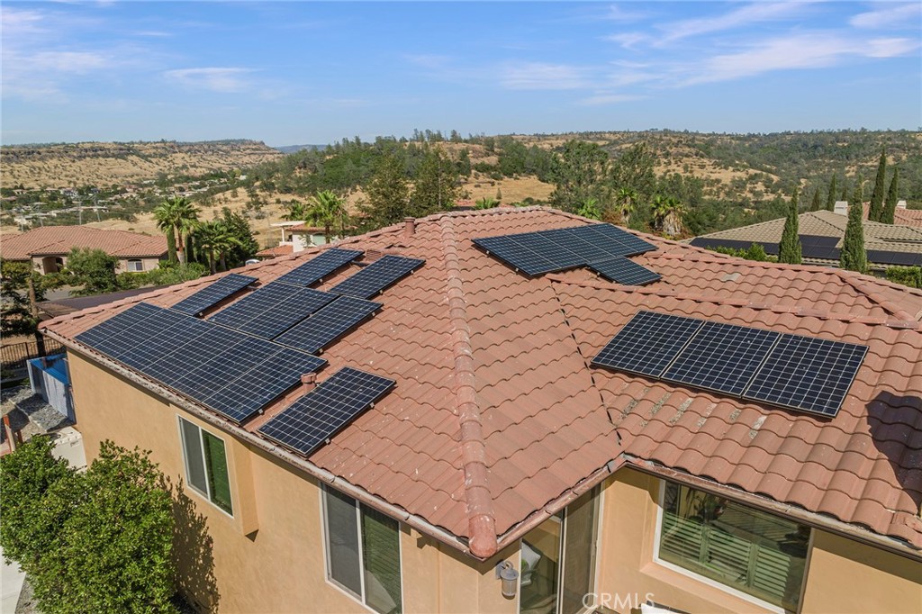 3294 Summit Ridge Terrace Chico, CA 95928 - Photo 61 of 68 a view of a balcony with an ocean view
