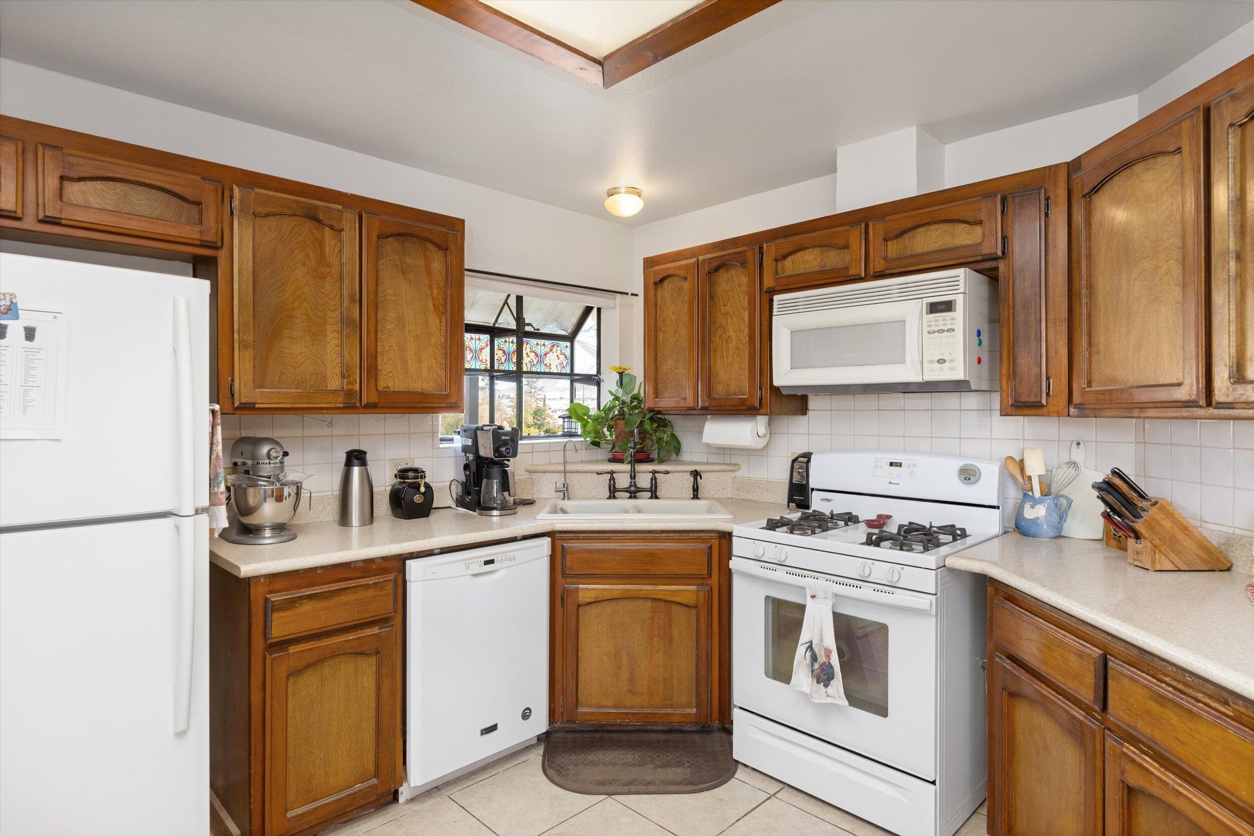 22547 Mariposa Road Tehachapi, CA 93561 - Photo 12 of 26 17-Illuminate Photography - 22547 Maripo