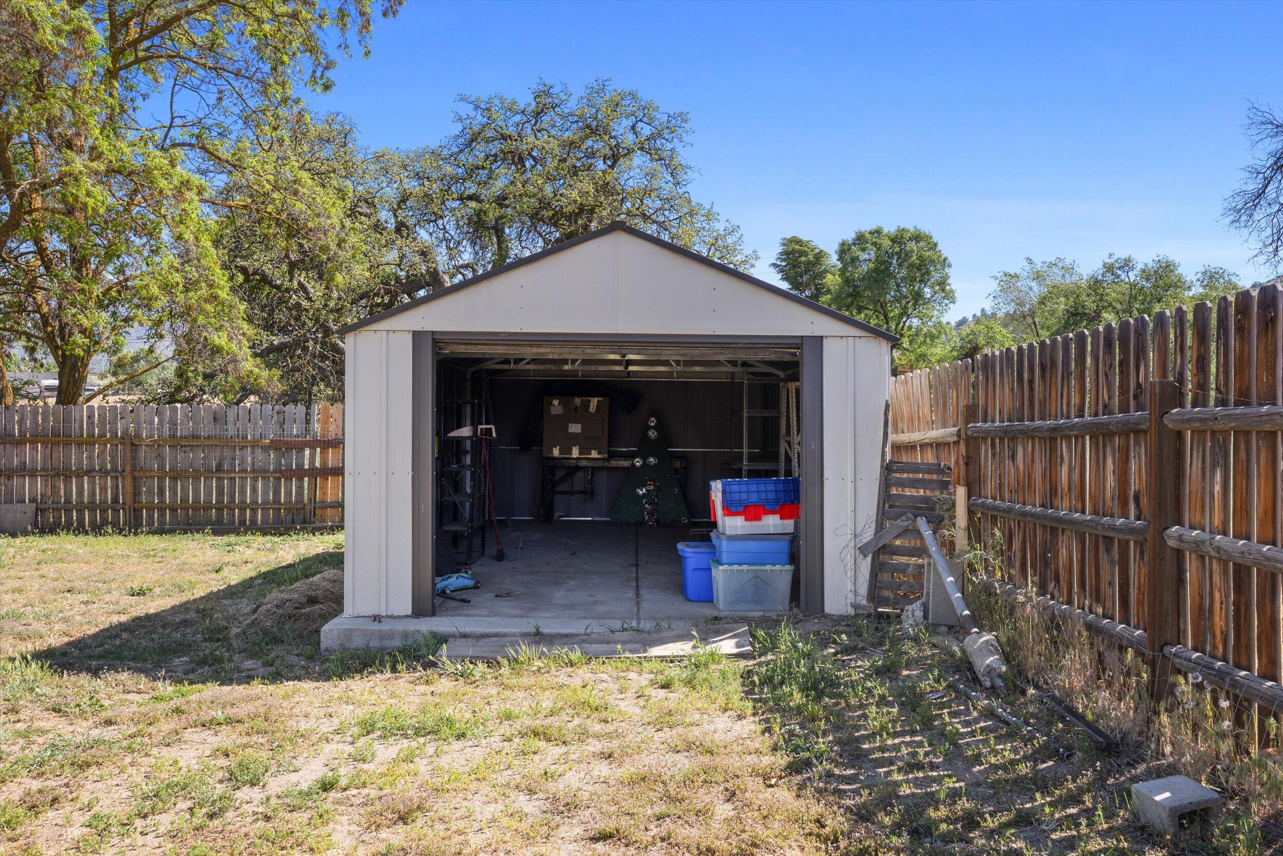 22547 Mariposa Road Tehachapi, CA 93561 - Photo 24 of 26 35-Illuminate Photography - 22547 Maripo