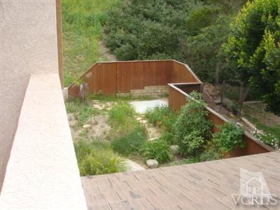 520 Marissa Lane Camarillo, CA 93010 - Photo 15 of 16 a view of a small yard