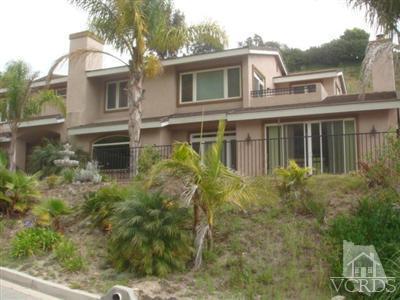 520 Marissa Lane Camarillo, CA 93010 - Photo 3 of 16 front view of a house with a small yard