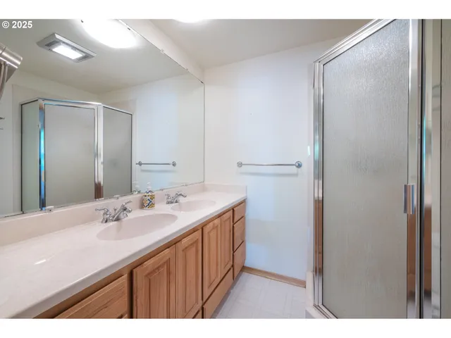 $760,000 | 1925 Sylvan Street, Eugene, OR 97403