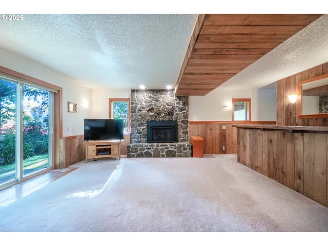 $760,000 | 1925 Sylvan Street, Eugene, OR 97403