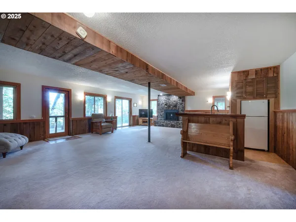 $729,900 | 1925 Sylvan Street, Eugene, OR 97403