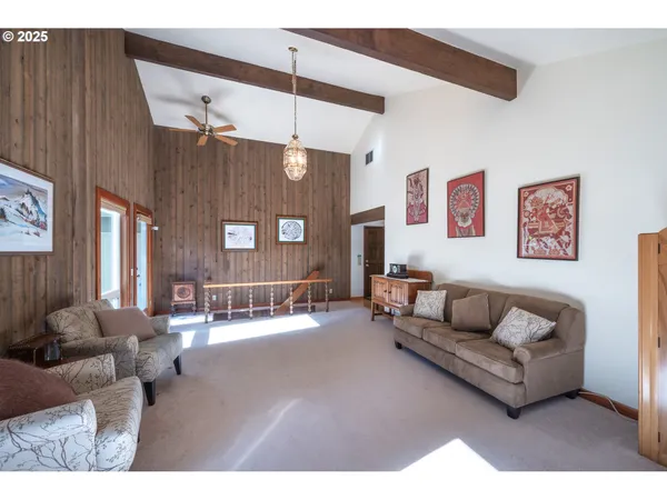 $729,900 | 1925 Sylvan Street, Eugene, OR 97403