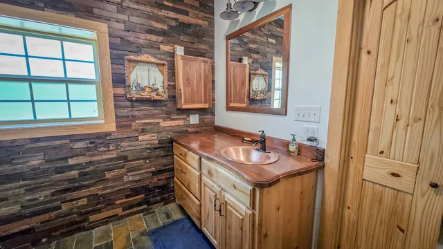 $1,375,000 | 2187 Nettles Cemetery Road, Livingston, TX 77351