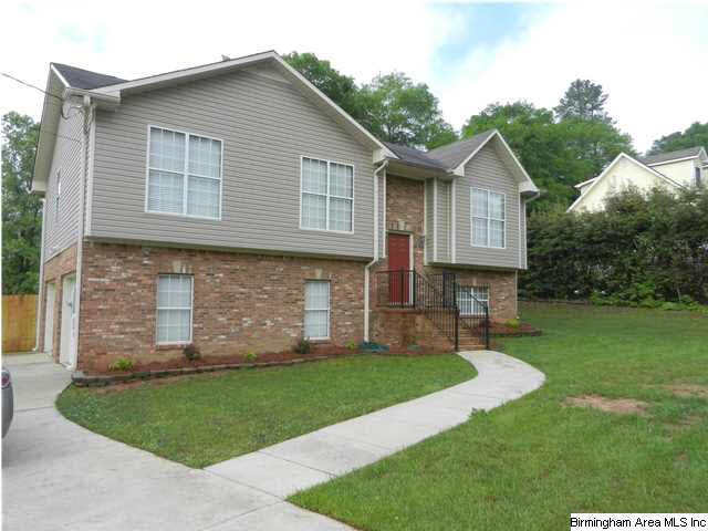 101 South Forty Road Alabaster, AL 35007 - Photo 1 of 15