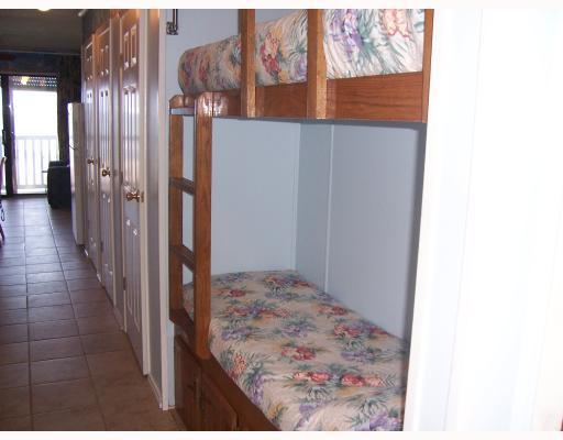 3938 Surfisde, Unit 3101 Corpus Christi, TX 78402 - Photo 7 of 10 a view of a hallway