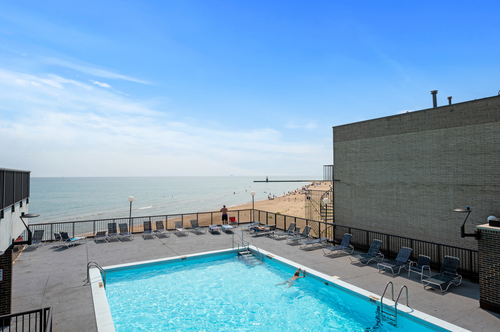 5855 North Sheridan Road, Unit 10G Chicago, IL 60660 - Photo 22 of 31