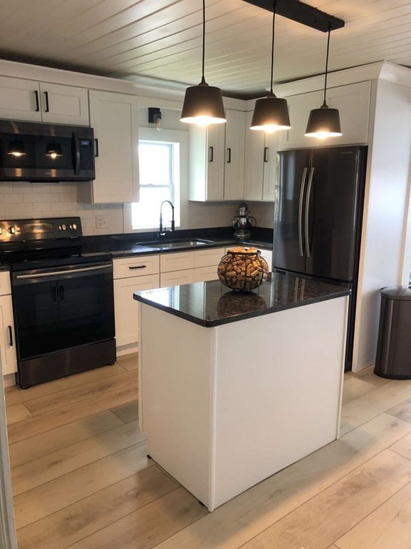 3 Island Road Holland, MA 01521 - Photo 6 of 20
