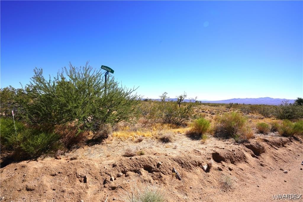 227 South Tortoise Road Yucca, AZ 86438 - Photo 2 of 3 ACCESSIBLE LOCATION!