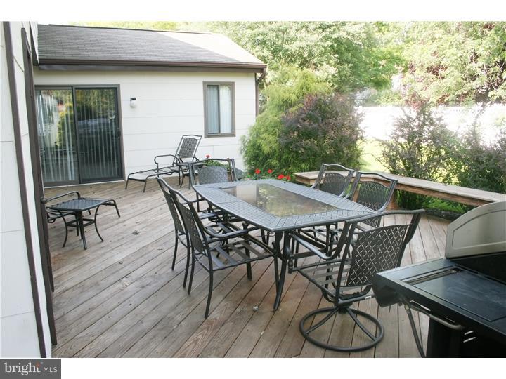 6 Concord Road Marlton, NJ 08053 - Photo 14 of 25 Deck
