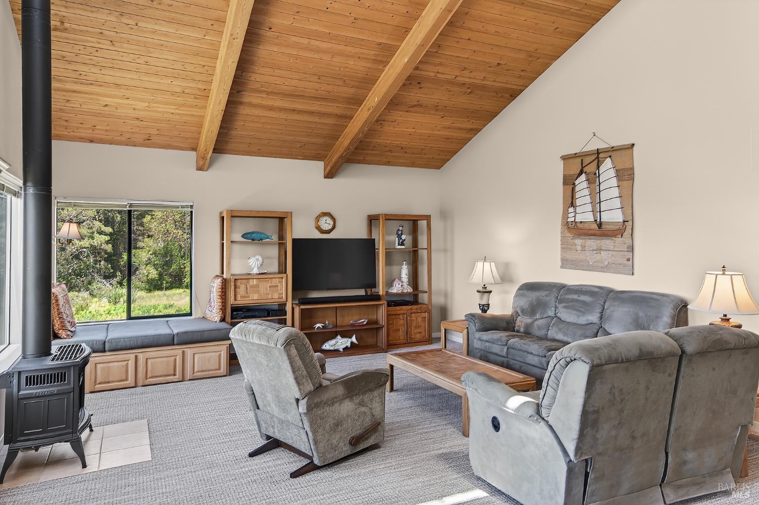 41339 Westwind The Sea Ranch, CA 95497 - Photo 7 of 60 Looking into living room