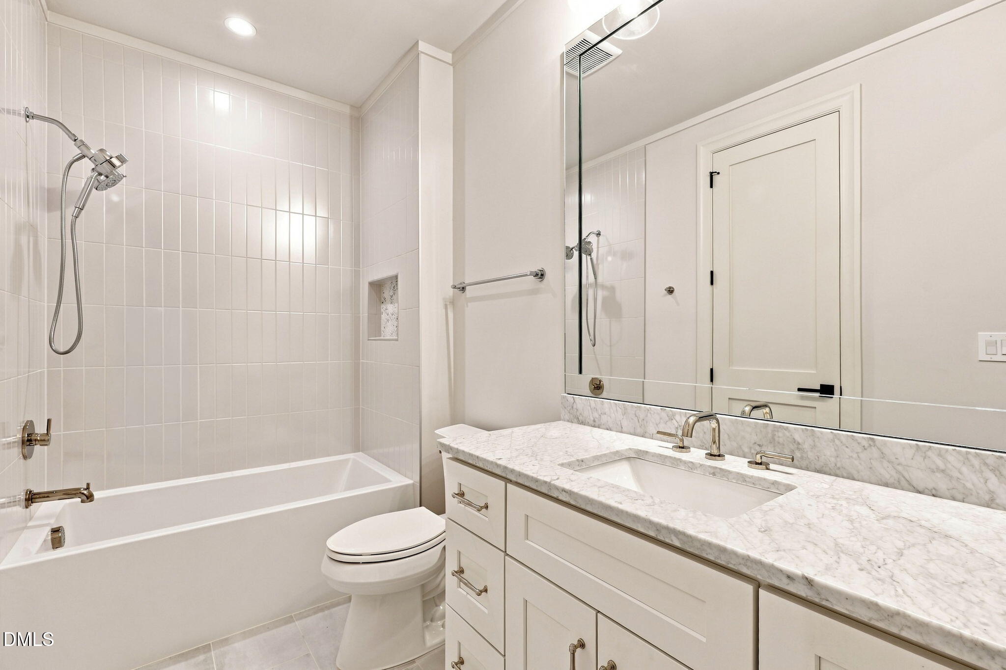 822 Pebblebrook Drive Raleigh, NC 27609 - Photo 40 of 70 Bedroom 3 -En-Suite Bath