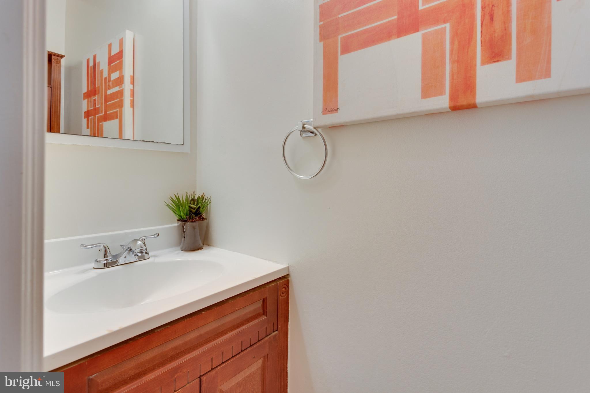 13326 Country Ridge Drive Germantown, MD 20874 - Photo 10 of 25 Bath