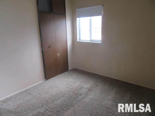 1606 Springdale Drive Clinton, IA 52732 - Photo 6 of 27 Gallery Image 6