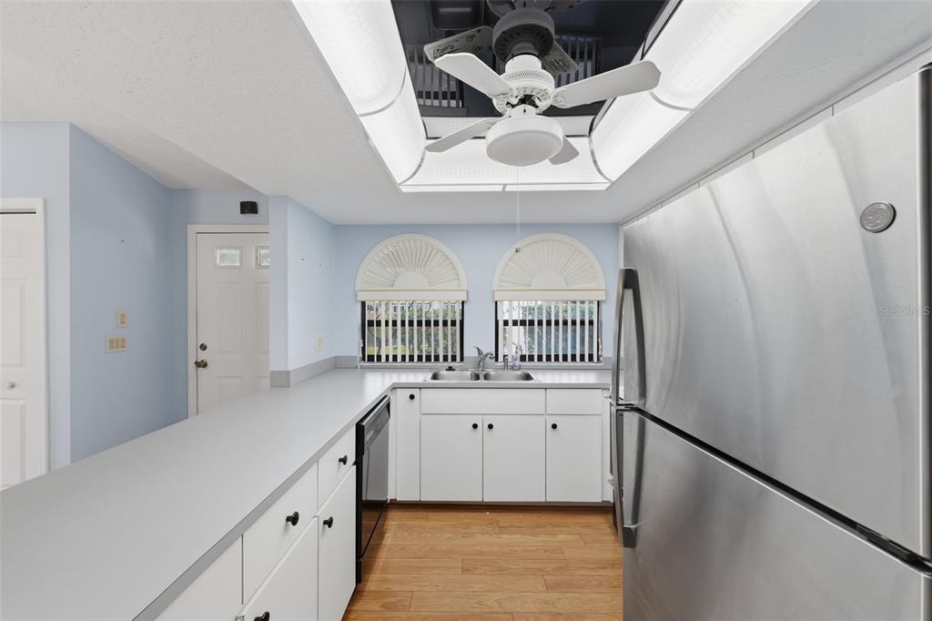 9151 Lingrove Road Weeki Wachee, FL 34613 - Photo 31 of 39