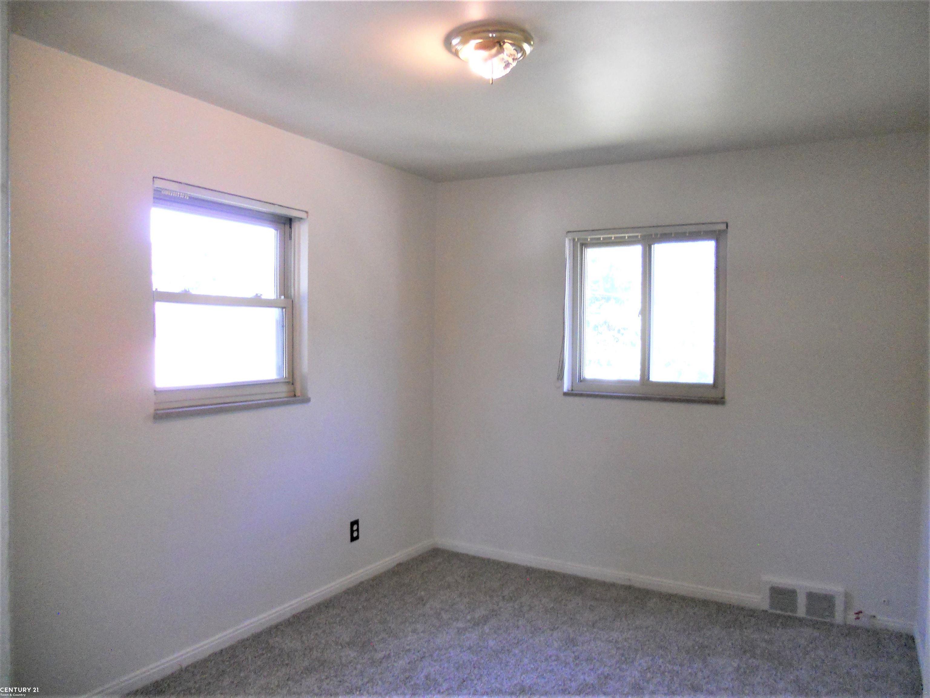 17455 East Eleven Mile Road, Unit A Roseville, MI 48066 - Photo 17 of 27