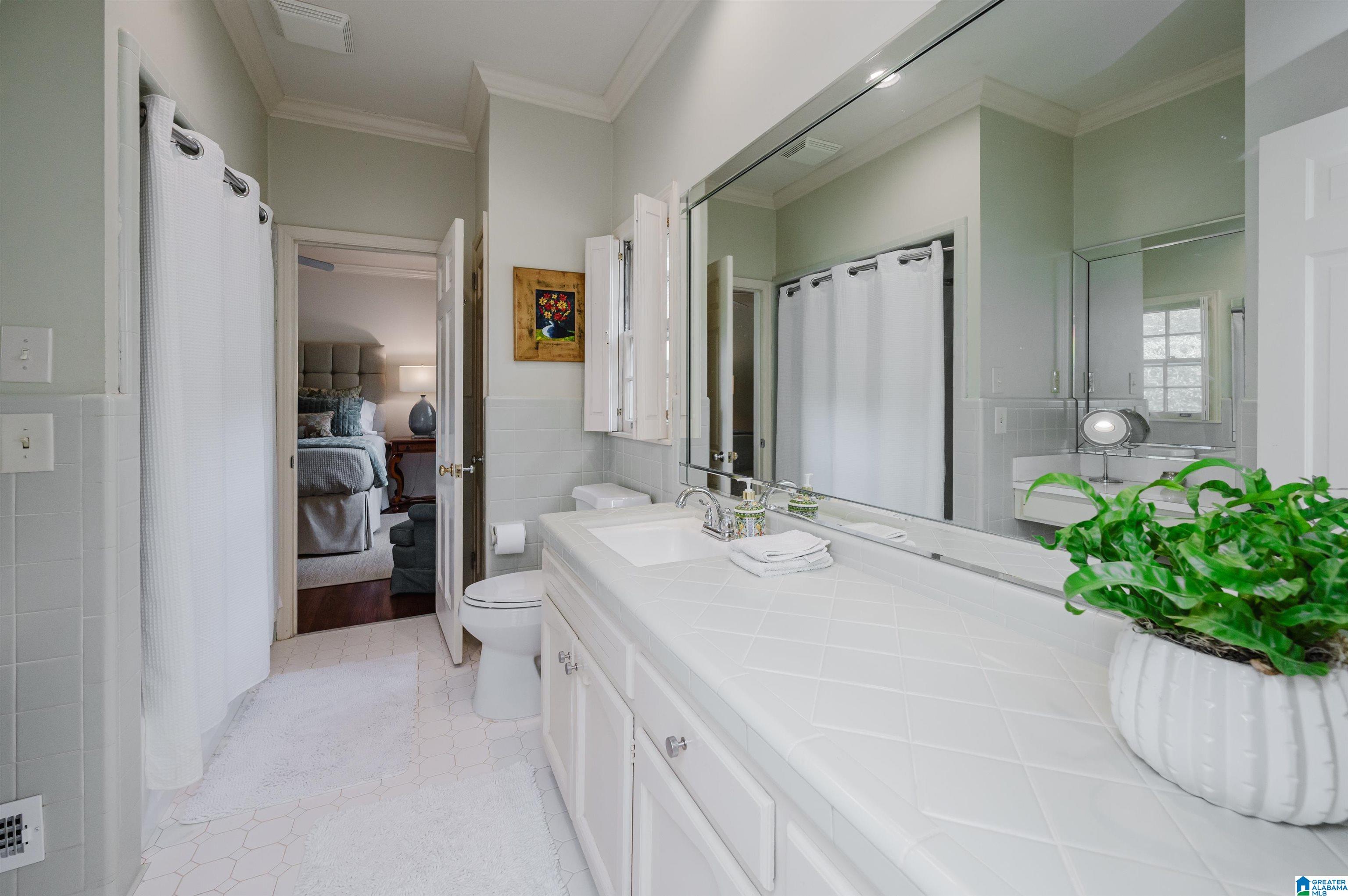 3696 Rockhill Road Birmingham, AL 35223 - Photo 32 of 54