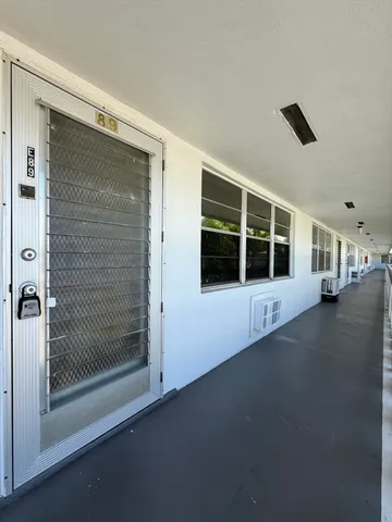 $1,250 | 89 Northampton Street, West Palm Beach, FL 33417