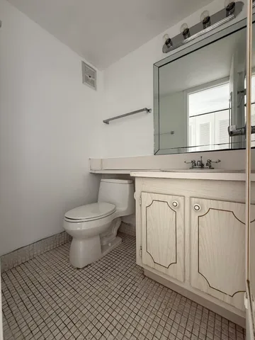 $1,250 | 89 Northampton Street, West Palm Beach, FL 33417