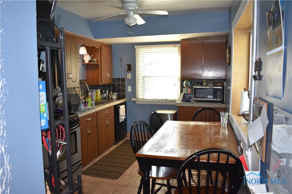 3731 Sherbrooke Road Toledo, OH 43613 - Photo 14 of 33 Photo 14