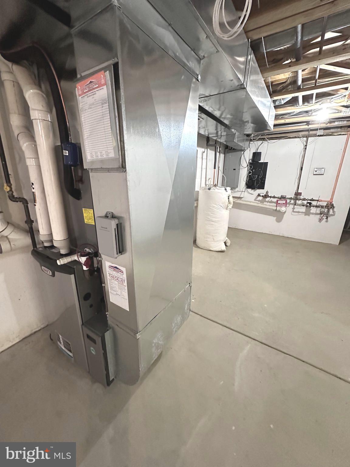 321 Bristol Circle Exton, PA 19341 - Photo 37 of 48