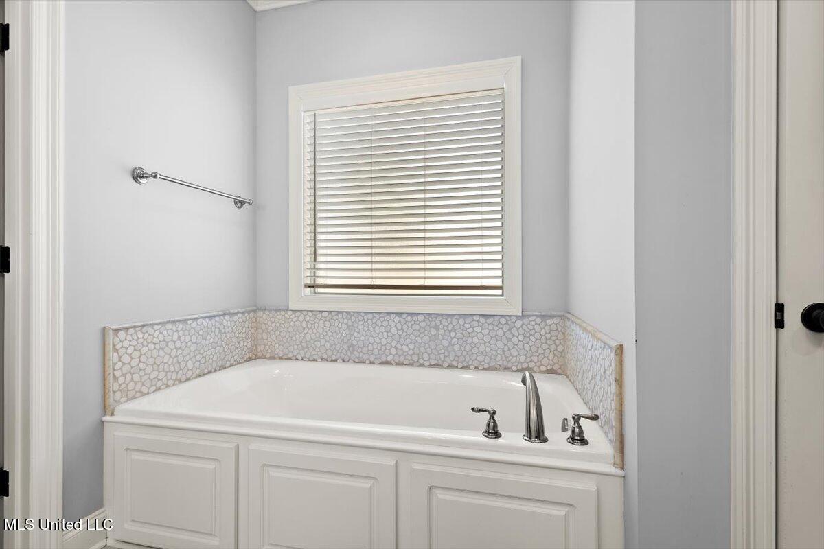 140 Hampton Ridge Madison, MS 39110 - Photo 18 of 34 18-HTP_2307