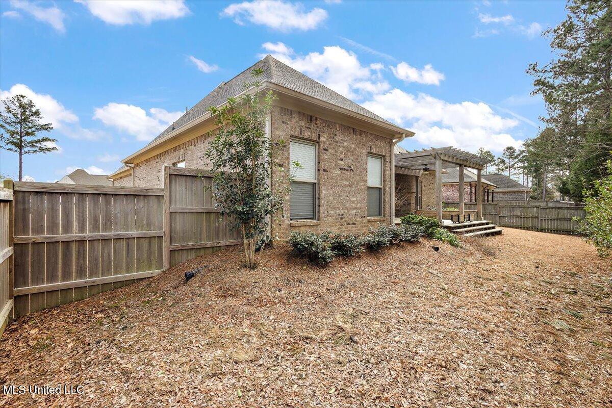 140 Hampton Ridge Madison, MS 39110 - Photo 33 of 34 34-HTP_2355