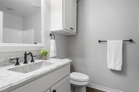 $315,000 | 151 Birdsong Lane, Terrell, TX 75160