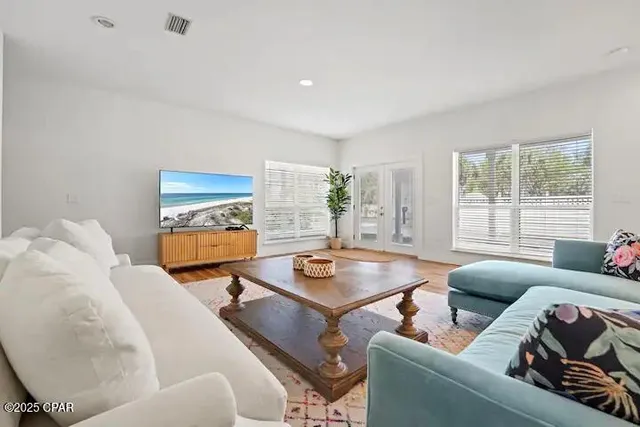 $1,150,000 | 360 South Holiday Road, Miramar Beach, FL 32550