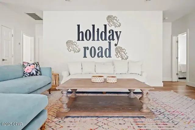 $1,150,000 | 360 South Holiday Road, Miramar Beach, FL 32550